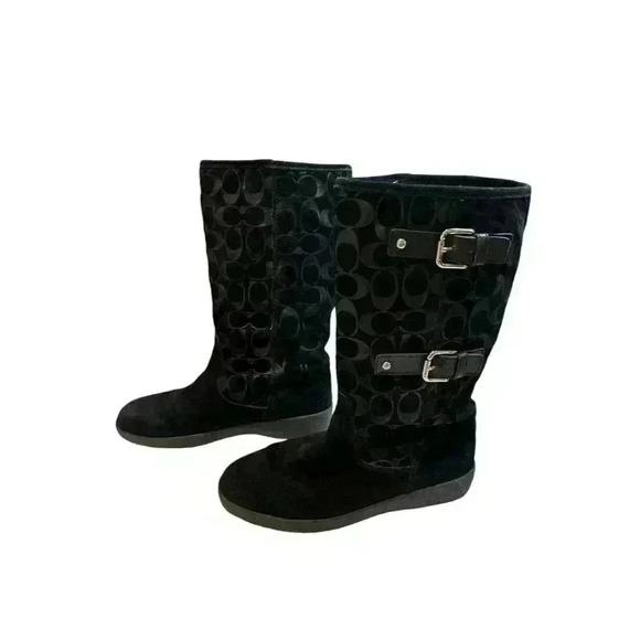 Coach Tinah Monogram Black Fur Lined Buckle Boots in Size 8 1/2 B, Pre-Owned - Picture 1 of 10